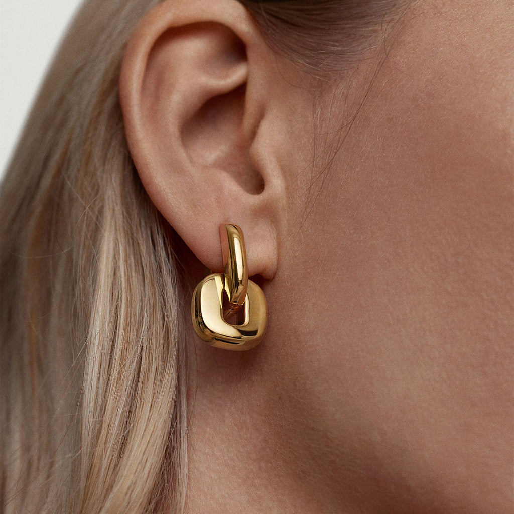 Chunky Gold Link Hoop Earrings - Bold Statement Earrings for Women, Modern Minimalist 18K Gold Plated Huggie Earrings for Everyday & Party Wear
