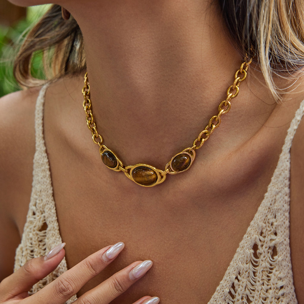 Gold Chunky Chain Choker Necklace with Tiger Eye Oval Accents - Vintage Statement Jewelry for Women