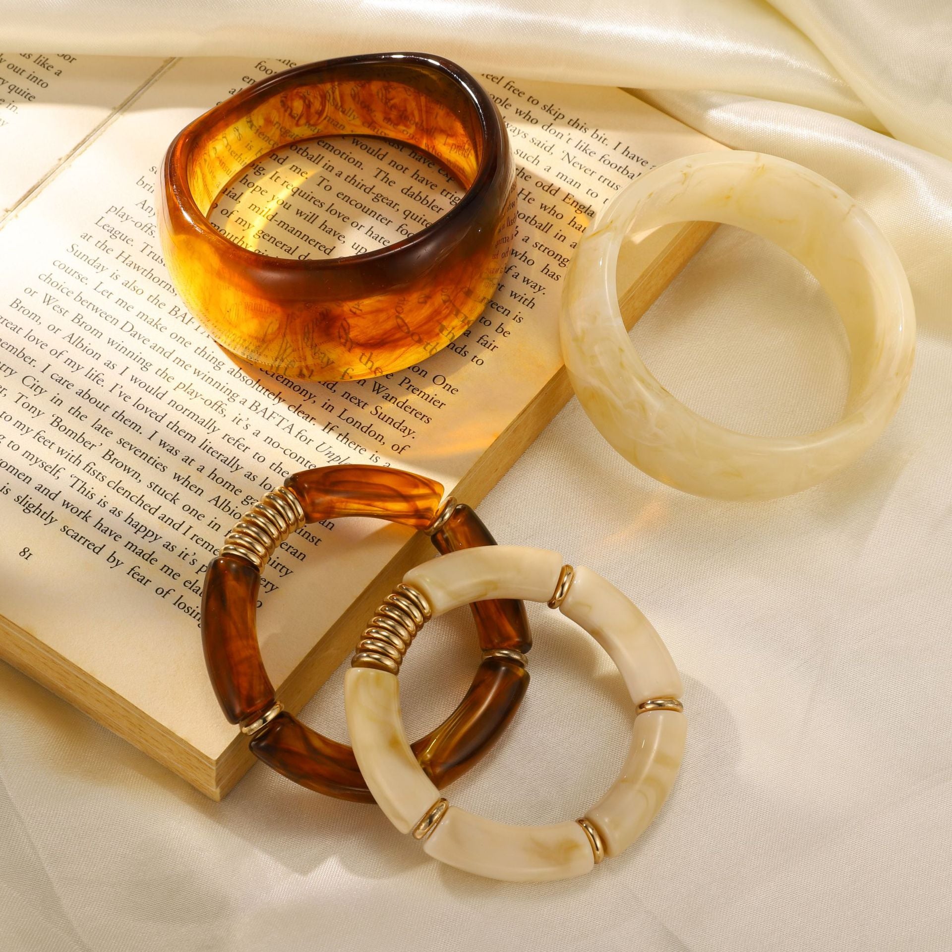 Chunky Tortoise Shell & Cream Resin Bangle Set -  Stackable Acrylic Bamboo Tube Bracelets with Gold Accents