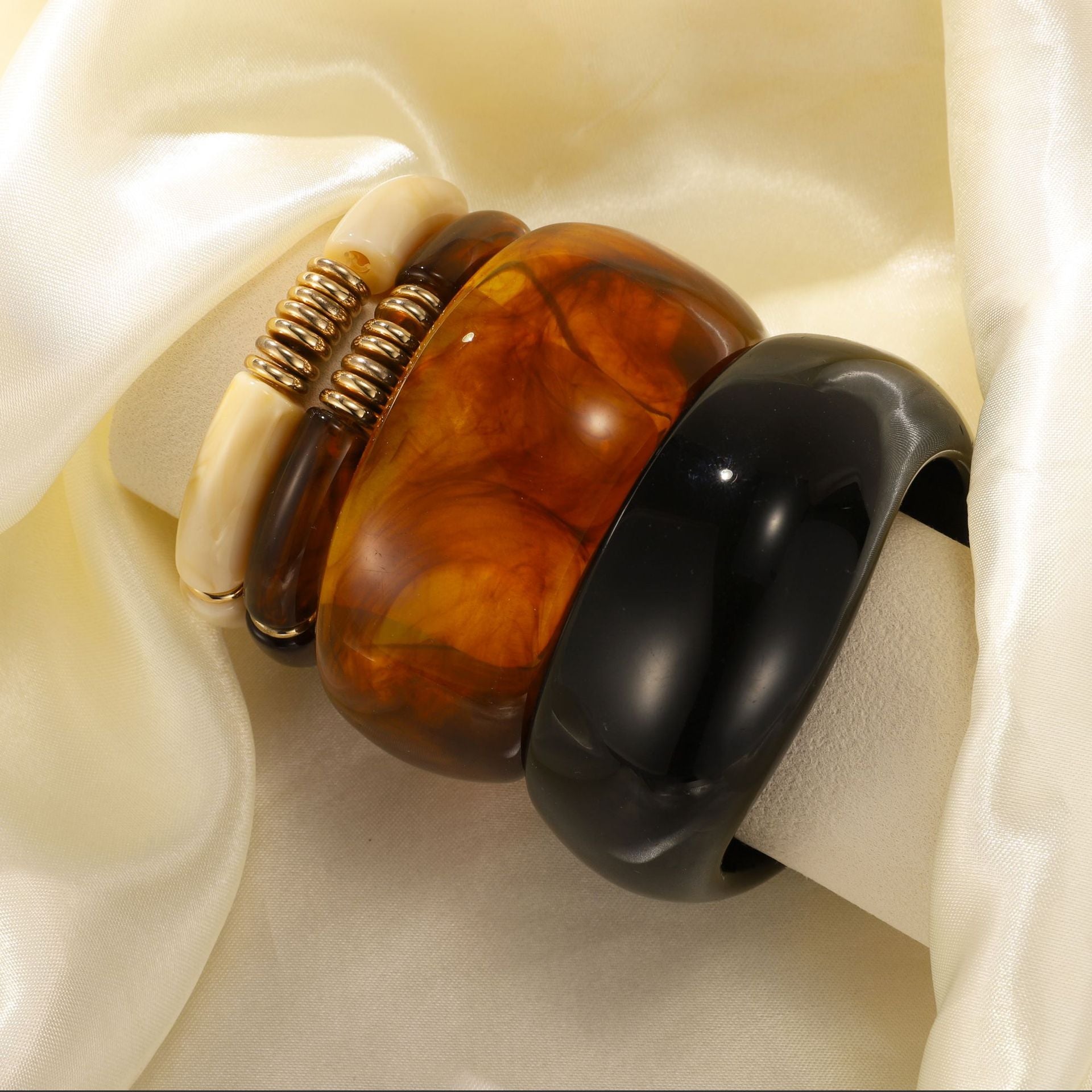 Chunky Tortoise Shell & Cream Resin Bangle Set -  Stackable Acrylic Bamboo Tube Bracelets with Gold Accents