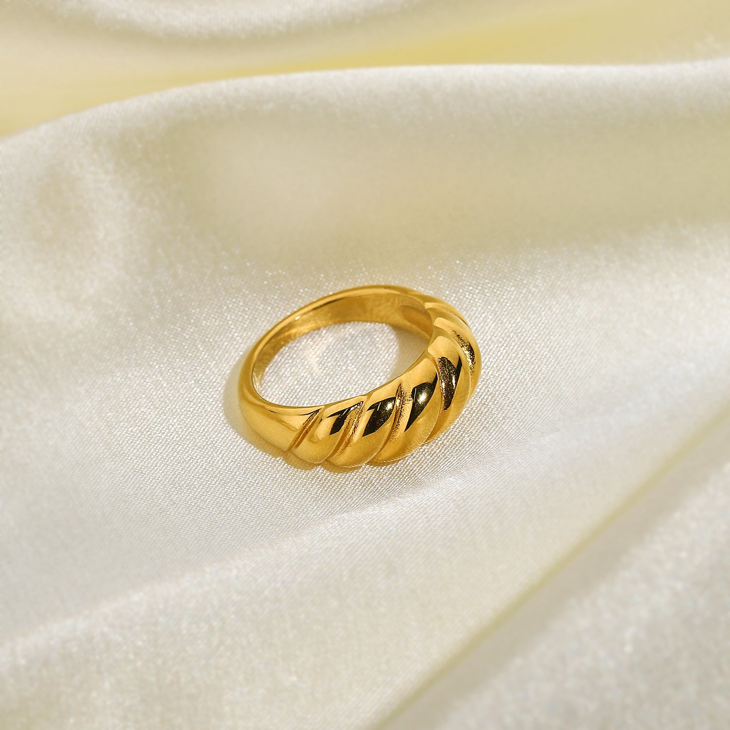 Chunky Gold Ring Set - Multi-Style Textured Stackable Rings for Women, Trendy Statement Jewelry