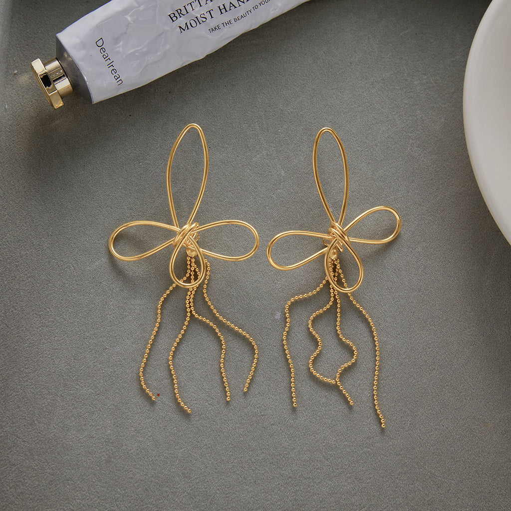 Gold Butterfly Tassel Chain Long Drop Earrings - Sleek Open-Design Statement Jewelry for Women
