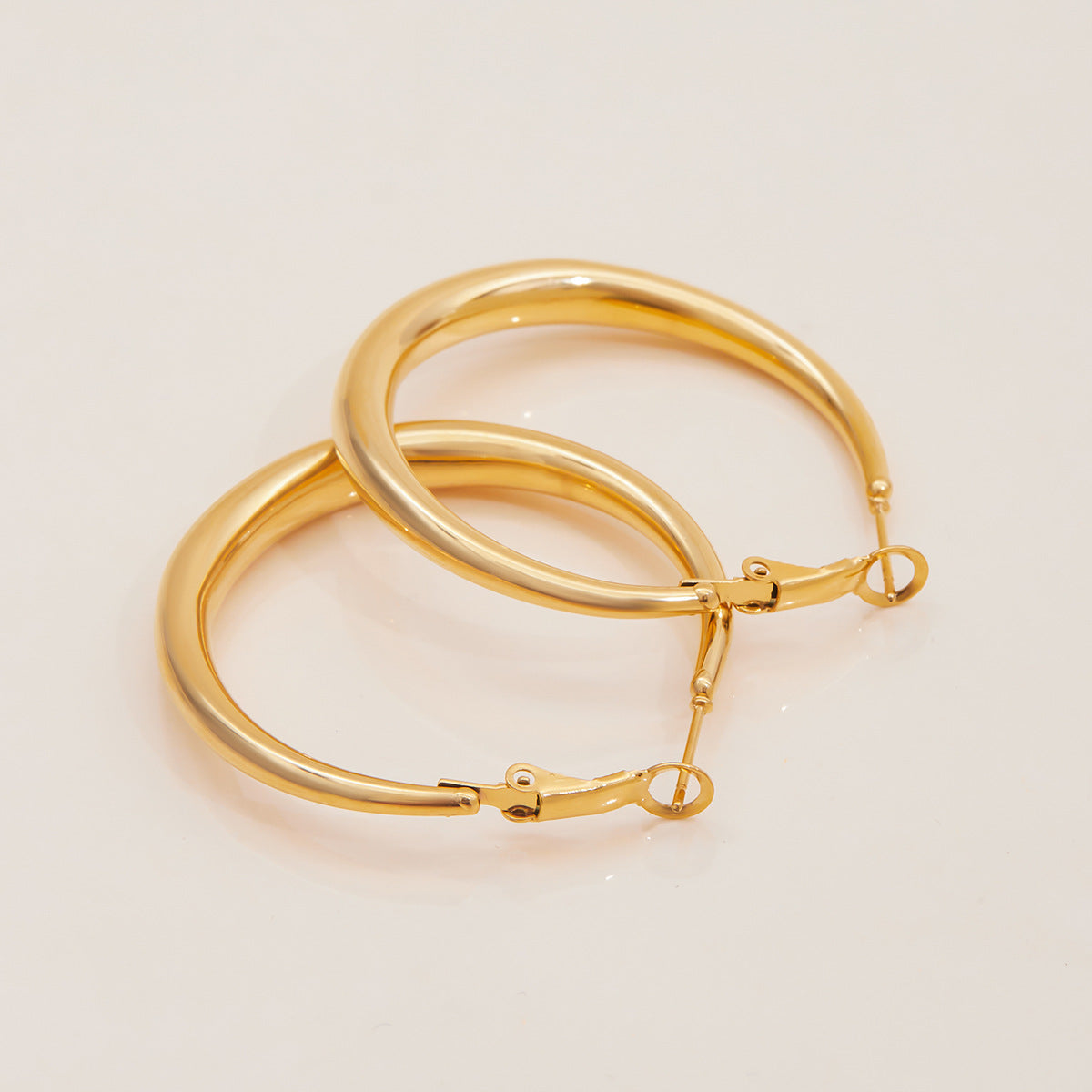 18K Gold-Plated Stainless Steel Double Oversized Hoop Earrings | Trendy INS-Style Statement Jewelry for Women | Bold Chic Oversized Hoop Earrings for Daily Wear & Party Outfits
