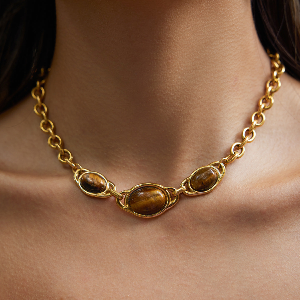 Gold Chunky Chain Choker Necklace with Tiger Eye Oval Accents - Vintage Statement Jewelry for Women